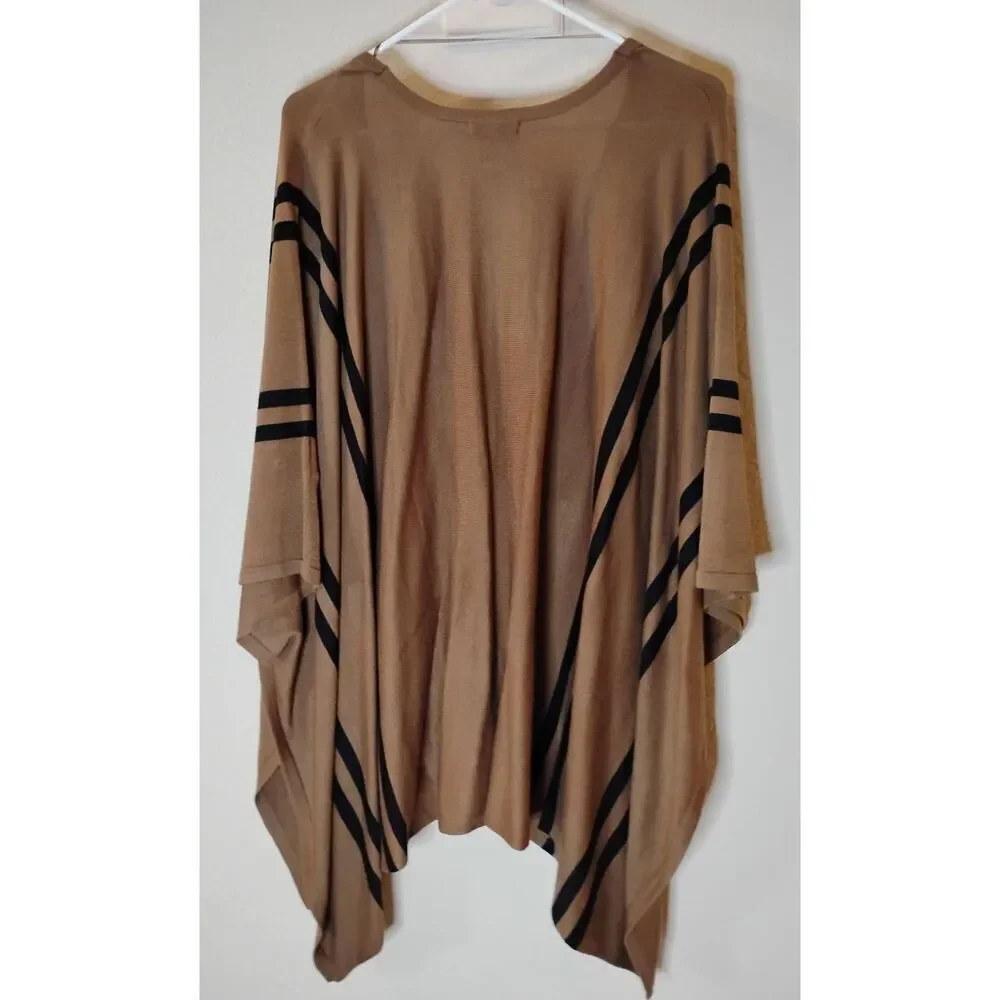 H&M Poncho - Picture 2 of 6